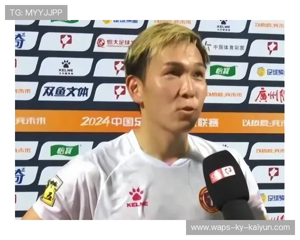 在赛场光影里的传控之道：辽宁铁人邦本宜裕中场直塞，前锋破门的启示与品牌选择